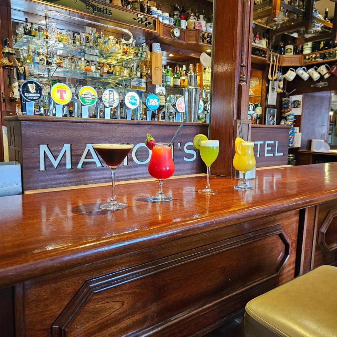Mahon'S Hotel Irvinestown ภายนอก รูปภาพ